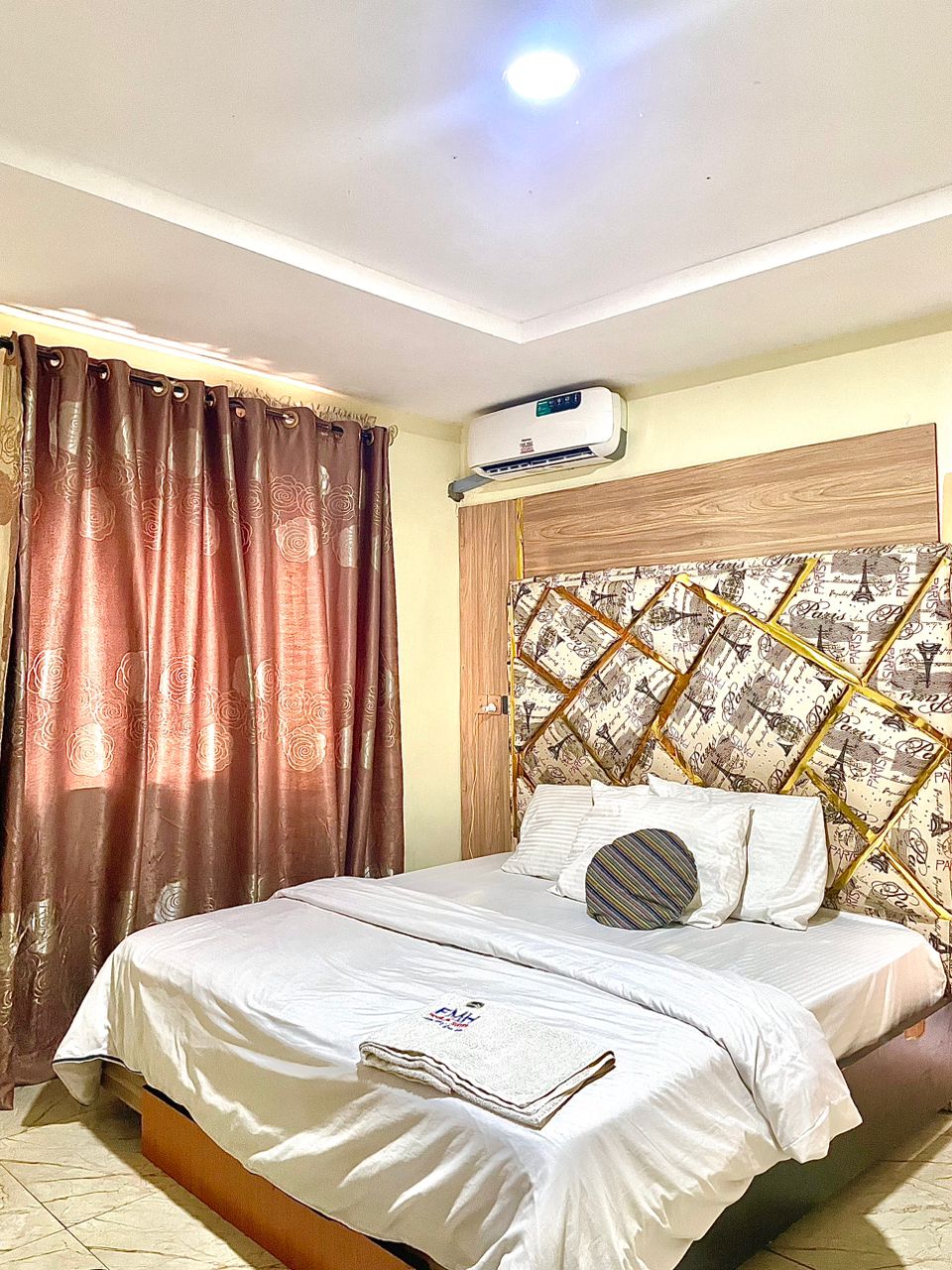 Regular Room